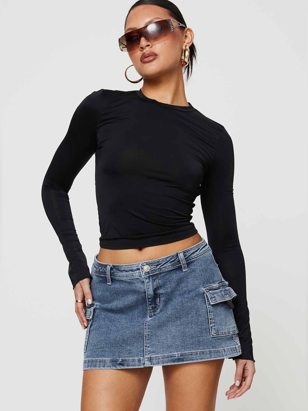 Princess Polly Grishea Low Rise Denim Skirt Size 4 New with tag